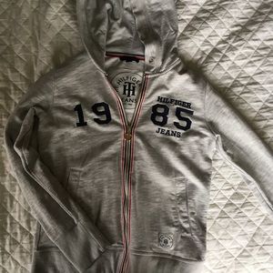 Tommy hilfiger zip up sweater